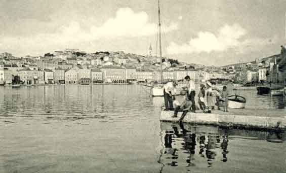 Galerija slika staroga Lošinja (1)